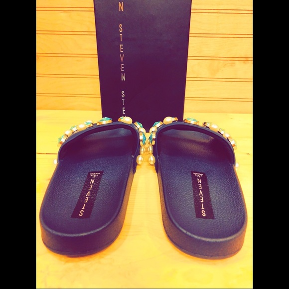 Steve Madden Embellished Slide-on Sandal - Picture 4 of 5